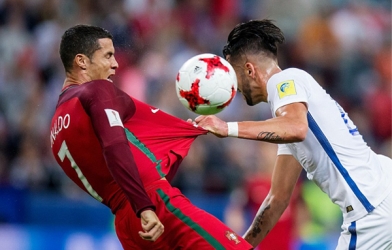 Chile vào CK Confed Cup sau loạt penalty thảm họa của BĐN