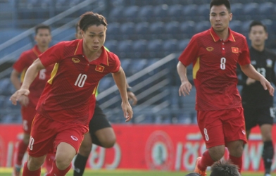 Đông rồi, Phượng 'vẫn nở hoa'!