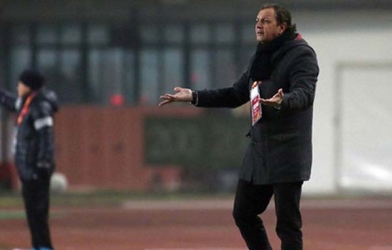 Vì sao HLV U23 Syria lại khen hết lời một cầu thủ của VN?