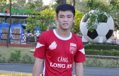 Cầu thủ tốt nghiệp ở Qatar quyết tâm tỏa sáng ở Long An