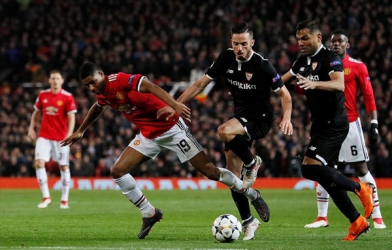 Chấm điểm MU-Sevilla: Thất vọng với Sanchez