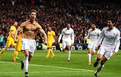 Chiếc thẻ đỏ oan nghiệt và định mệnh lại chọn Ronaldo làm người hùng