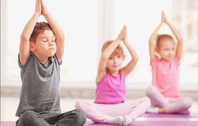 Những lưu ý không thể bỏ qua khi tìm kiếm lớp học yoga cho trẻ em TPHCM