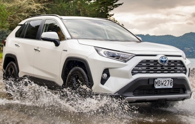 Toyota RAV4 là mẫu SUV bán chạy nhất tại Mỹ trong Quý I.2020