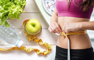 Đi bộ sau bữa ăn để 'Nhân đôi' hiệu quả giảm cân