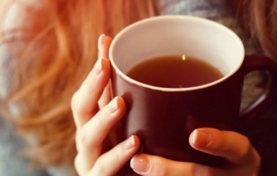 4 đồ uống dễ kiếm uống trước khi ngủ để hết đầy bụng