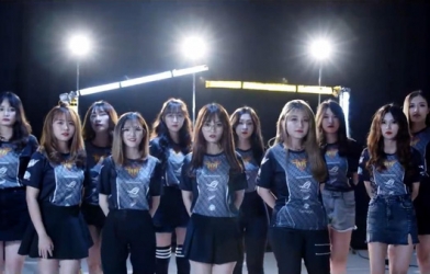 LMHT: FFQ giới thiệu về đội game thủ nữ đông nhất Việt Nam