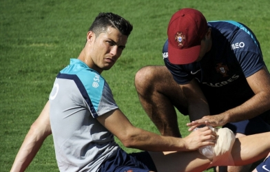 Ronaldo được chăm sóc đặc biệt hướng tới chung kết cúp C1