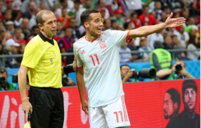 Lucas Vazquez: 'Mặc kệ người ta nói, chúng tôi không quan tâm'