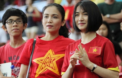 Người yêu cũ Công Phượng xuất hiện rạng rỡ trong chiến thắng của ĐT Việt Nam