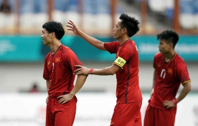 Sau thất bại của đội nhà, báo chí Indonesia đi học hỏi Việt Nam