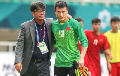 Không thể trách Bùi Tiến Dũng vì UAE sút penalty quá tốt