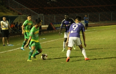 Bất ngờ: Ông chủ Hà Nội FC treo thưởng 3 tỷ cho... Cần Thơ