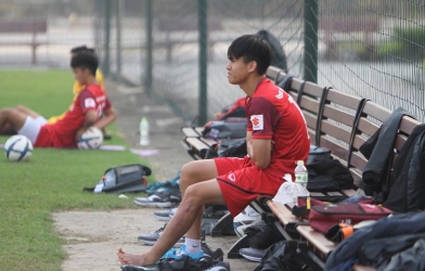 VIDEO: Sao 'hụt' ĐT Việt Nam dính chấn thương trước giải Đông Nam Á