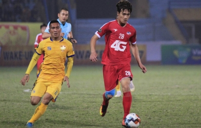 HLV đồng hương 'tiến cử' một cầu thủ cho ông Park