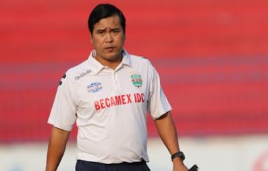 B. Bình Dương có HLV mới thay ông Trần Minh Chiến