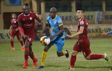 Tp. Hồ Chí Minh đòi lại ngôi đầu BXH sau trận thắng thuyết phục Khánh Hòa