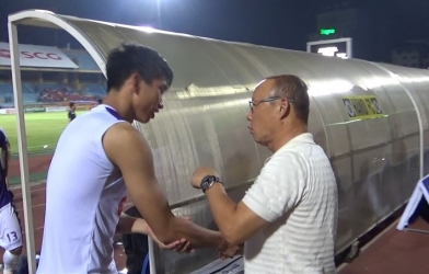 HLV Park Hang-seo hẹn gặp riêng Văn Hậu trong ngày hôm nay