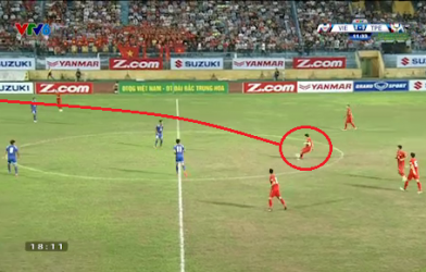 Pha chuyền dài cực chất của Xuân Trường cho Trọng Hoàng