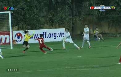 VIDEO: Xà ngang cứu thua cho ĐT Nữ Việt Nam