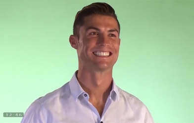 VIDEO: Xem Ronaldo tập nói tiếng Việt cực dễ thương