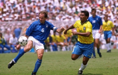 Màn trình diễn kinh điển nhất từng thấy của 1 hậu vệ Ý