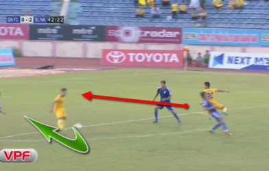 VIDEO 2 pha kiến tạo mãn nhãn của Phi Sơn ở vòng 15 V-League