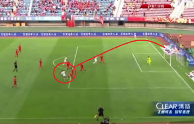 VIDEO: Siêu phẩm cho thấy lực chân khó tin của Hulk