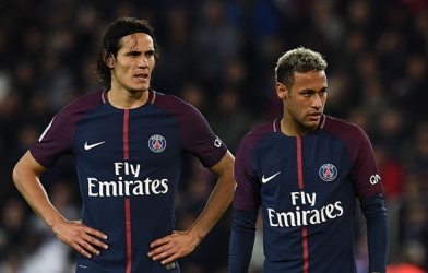HLV PSG lên tiếng về quyền đá pen giữa Neymar và Cavani