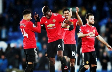 VIDEO: Những pha xử lý mãn nhãn của Pogba vs Everton
