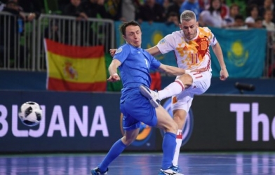 Video Bán kết Futsal Euro 2018: Kazakhstan 5-5 Tây Ban Nha