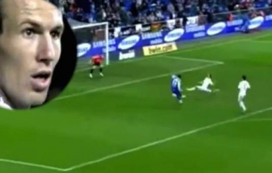 VIDEO: Khoảnh khắc bi hài của Robben trong màu áo Real Madrid
