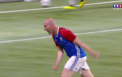 Highlights: Pháp 98 vs FIFA 98 XI (Giao hữu 2018)