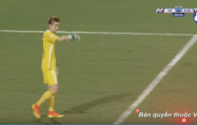 VIDEO: Thủ môn ĐT Hàn Quốc từng bị Văn Toàn chọc thủng lưới