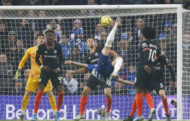 Iran 'rung chuyển' vì trận hòa của Chelsea