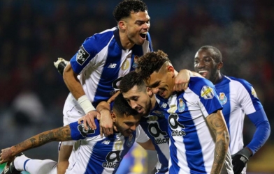 Porto mất cả đội trưởng, đội phó trước đại chiến Liverpool 