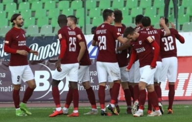 Đội bóng của ông chủ người Việt chạy đà không thành công trước thềm C1