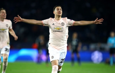 Chuyển động MU, Solskjaer trao nhiệm vụ mới cho Dalot 