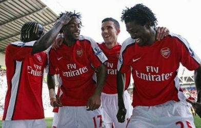 Không nơi 'nương náu', Judas Arsenal tìm đường sang Iran