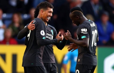 Firmino đi vào lịch sử Premier League trong ngày Salah im tiếng 