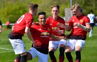 'Paul Scholes mới' của MU bất ngờ ra mắt ĐTQG ở tuổi 18 