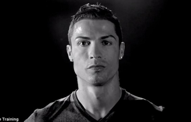 Bất ngờ với con số Ronaldo muốn khắc lên bia mộ của mình