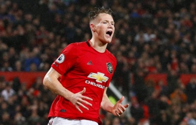McTominay đi vào lịch sử trong ngày MU bỏ lỡ 2 quả penalty
