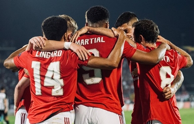 MU vs Partizan: Xây chắc ngôi đầu tại Nhà hát