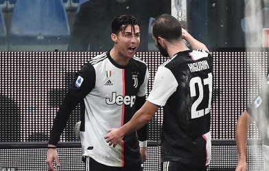 CĐV: 'Ronaldo đã phá vỡ mọi định luật'