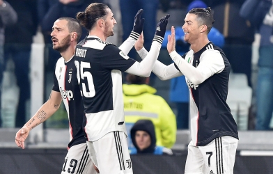 Ronaldo tỏa sáng, Juventus tiến vào bán kết Coppa Italia