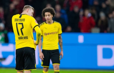 Mưa bàn thắng và sự sụp đổ trong 60 giây của Dortmund