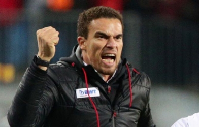 HLV LASK tuyên bố 'cứng' trước cuộc chạm trán MU