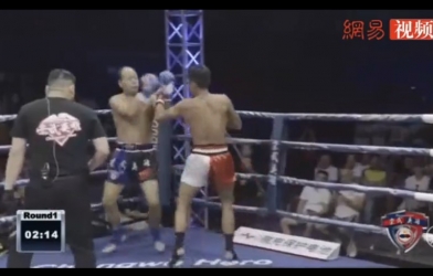 Cao thủ Thái Cực đánh như tấu hài trước võ sĩ tán thủ