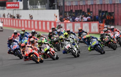 Dư âm MotoGP 2017 vòng 2: Thước phim kinh hoàng
